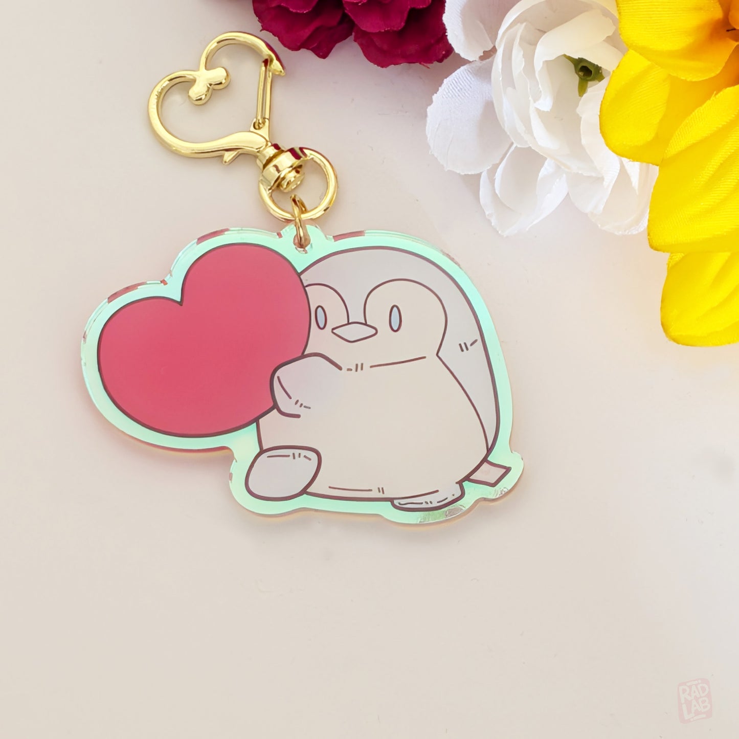 Single Kawaii Mingoo penguin couples acrylic keychain set with heart shaped matching design