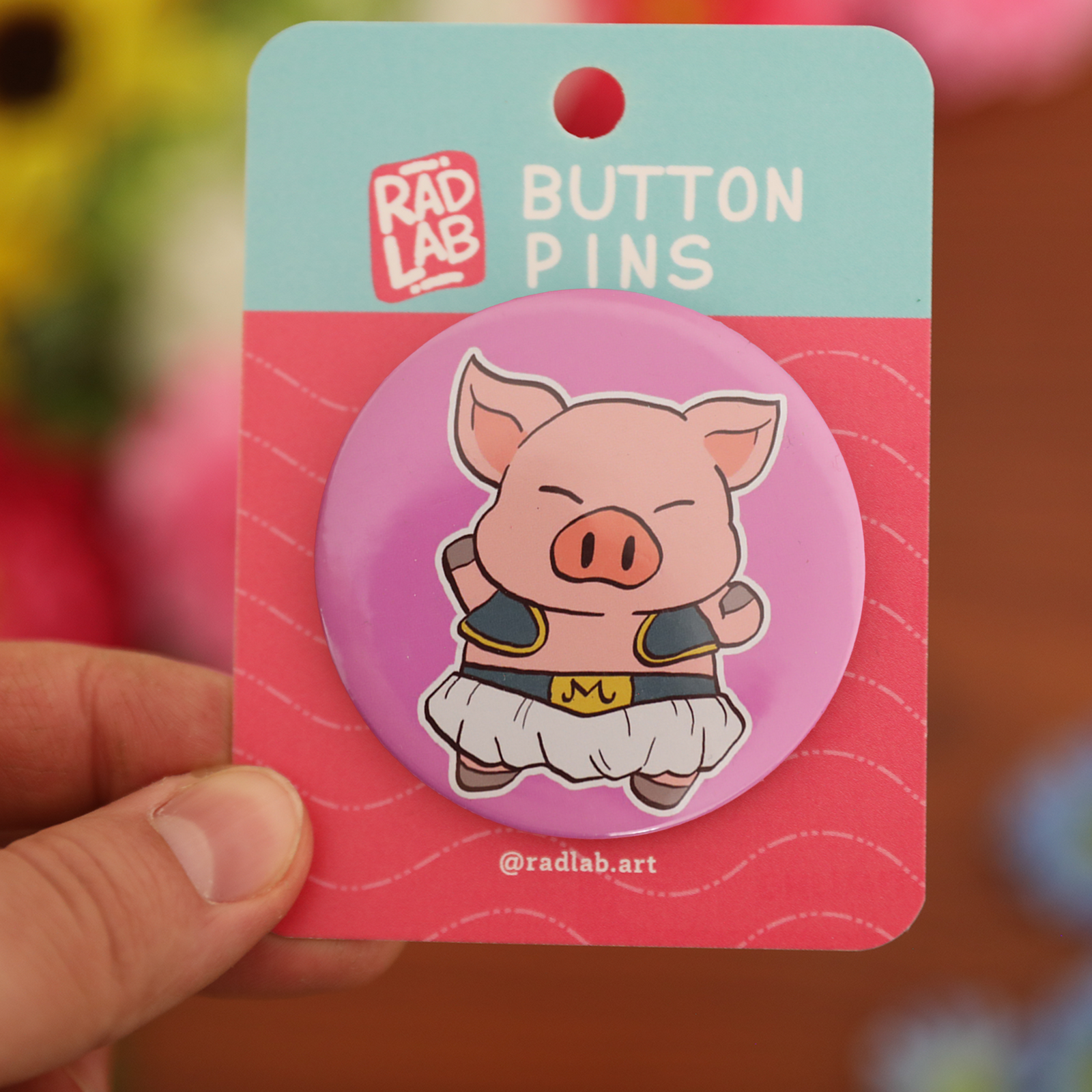 Button Pin | Lab Pig Majimbu | 2.28 inch